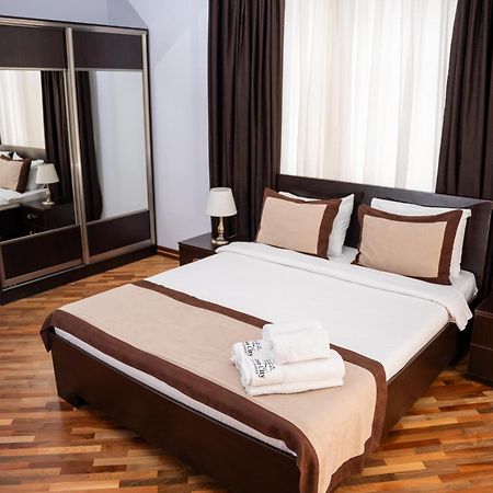 Green City Resort Hotel Баку Экстерьер фото