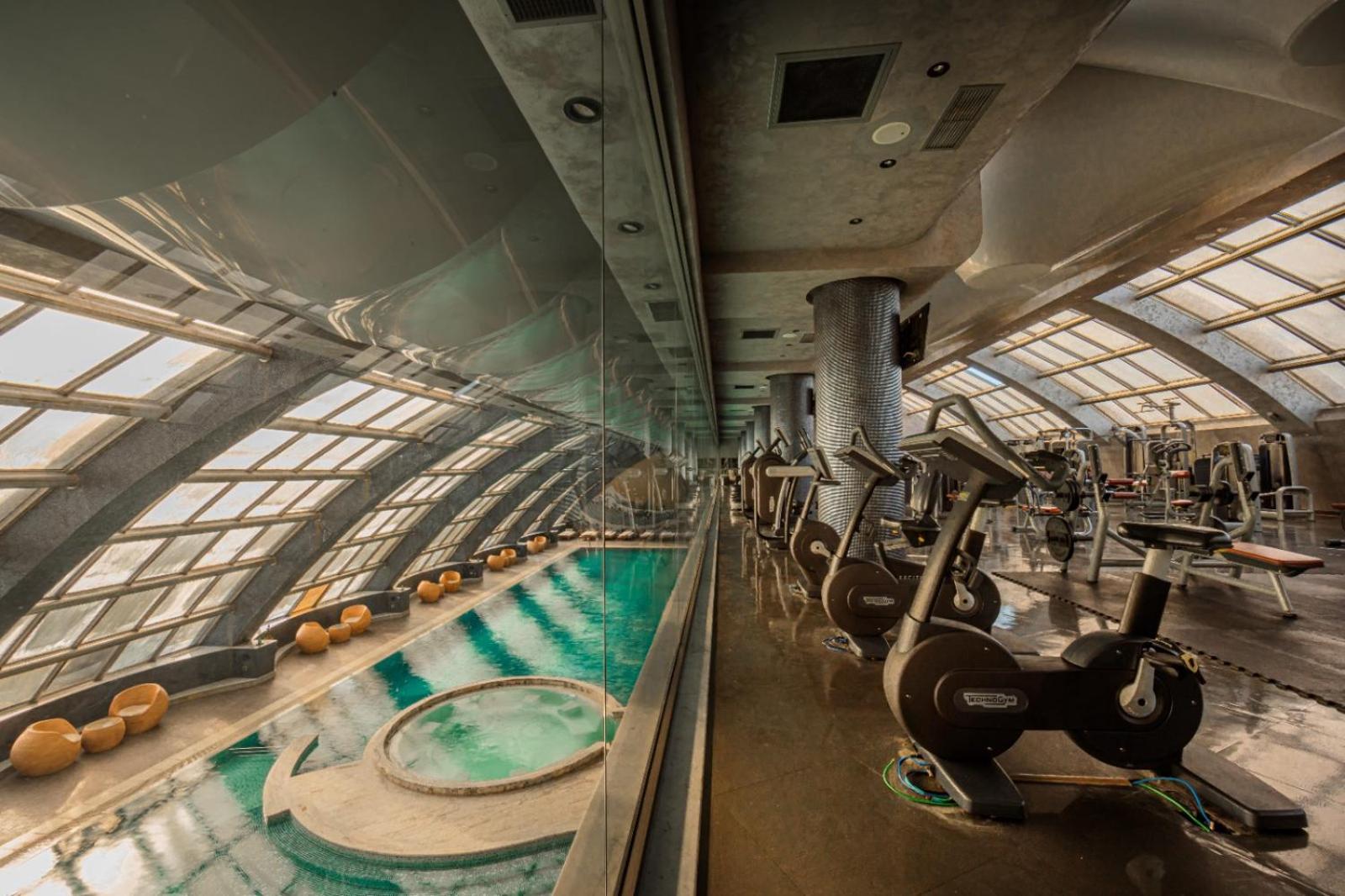 Green City Resort Hotel Баку Экстерьер фото